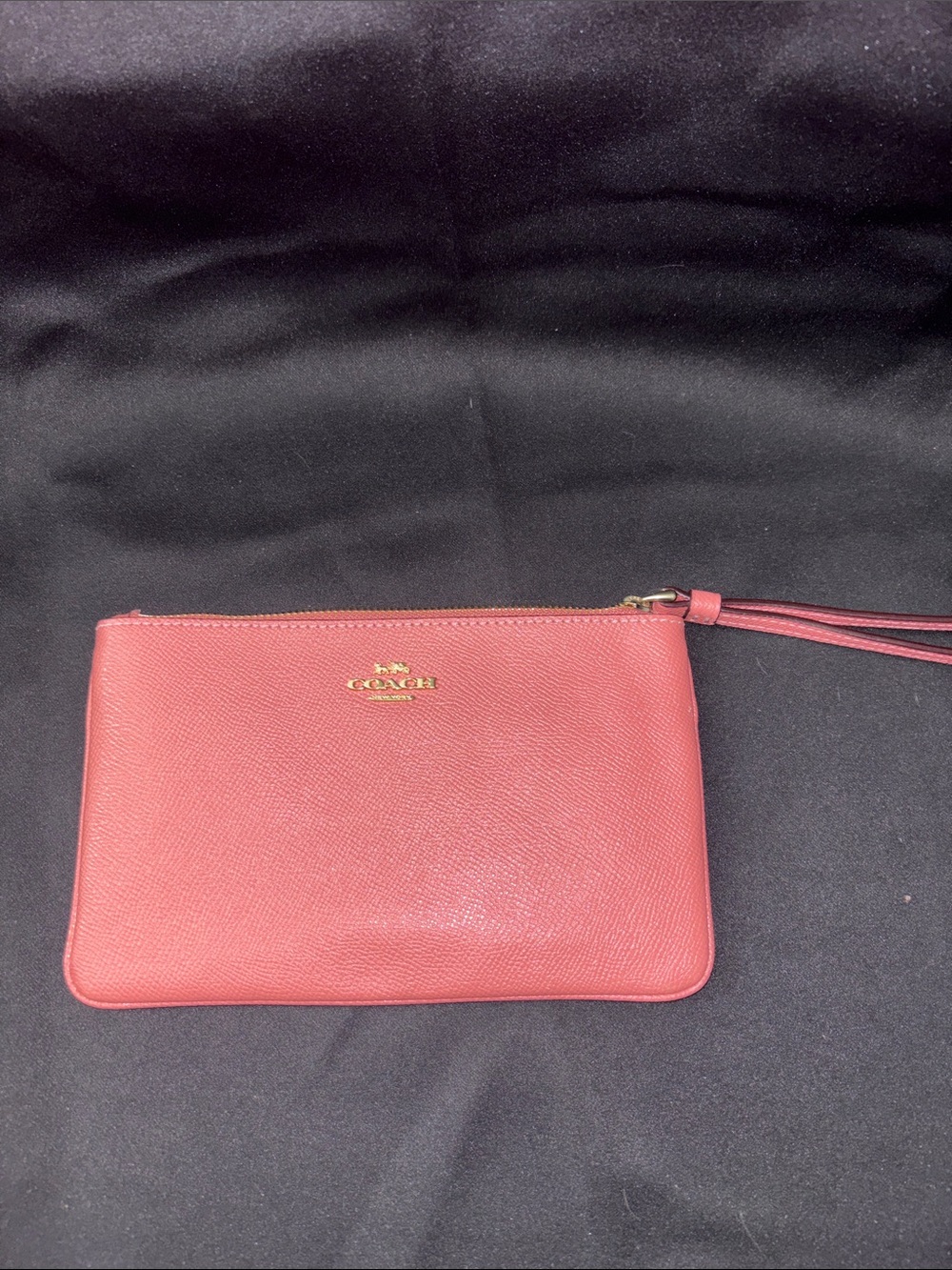 Coach Coral Pink Leather Wristlet Clutch - Picture 4 of 6